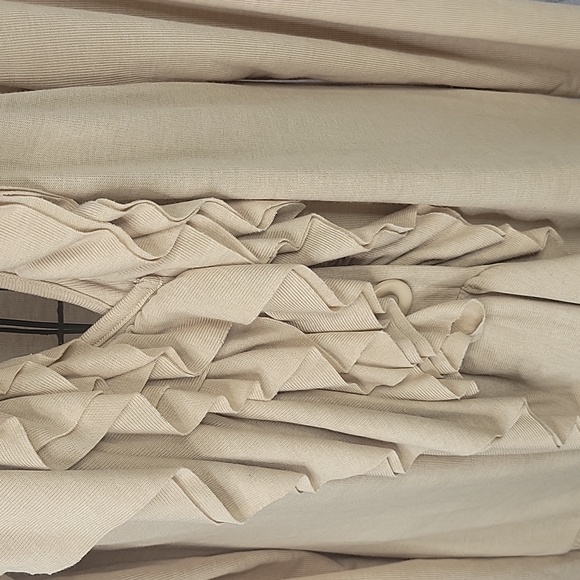 Boston Proper Cream Ruffle Cardigan‎ Large - Picture 3 of 8